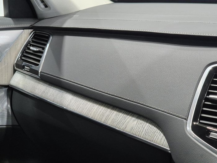 2024 Volvo XC90 Ultra B6 Bright