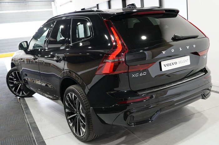 2025 Volvo XC60 Ultra T8 Plug-In Hybrid Dark MY26 AWD Onyx Black