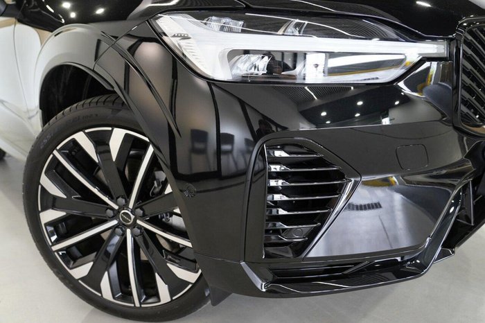 2025 Volvo XC60 Ultra T8 Plug-In Hybrid Dark MY26 AWD Onyx Black