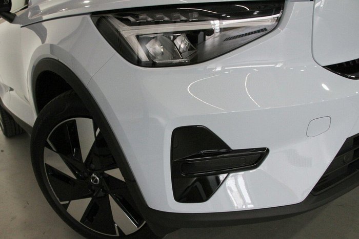 2024 Volvo XC40 Recharge Pure Electric