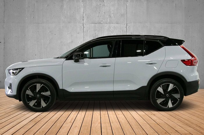 2024 Volvo XC40 Recharge Pure Electric