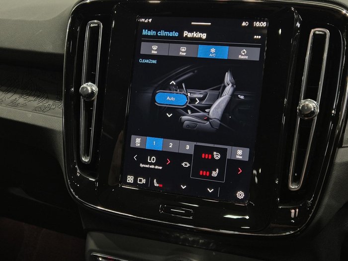 2024 Volvo XC40 Recharge Pure Electric