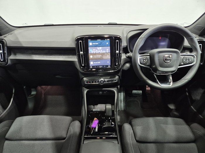 2024 Volvo C40 Recharge