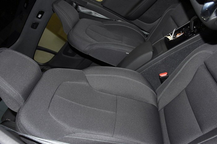 2024 Volvo C40 Recharge MY24 Onyx Black