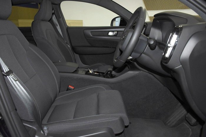 2024 Volvo C40 Recharge