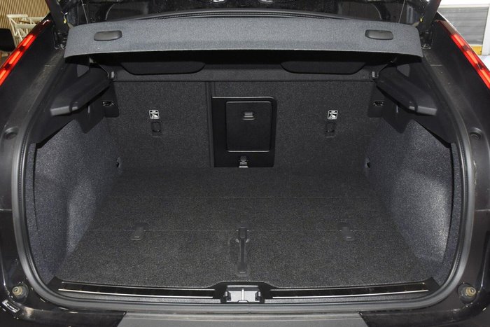 2024 Volvo C40 Recharge