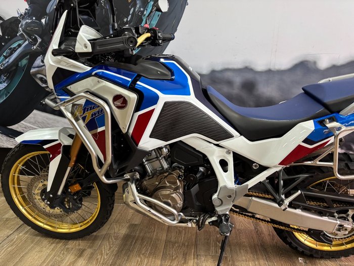 2021 Honda CRF1100D4 AFRCA TWN ADV S DCTE Black