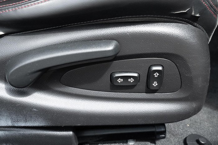 2016 Holden Ute SV6 Black