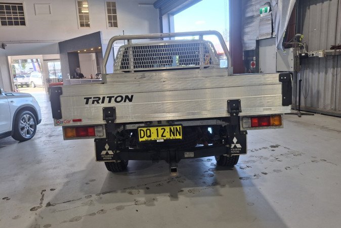 2022 MITSUBISHI TRITON GLX (4x4)