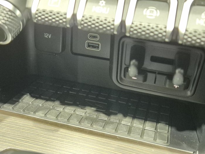 2023 Volkswagen Amarok TDI500 Style NF MY23 4X4 Dual Range Bright Beige