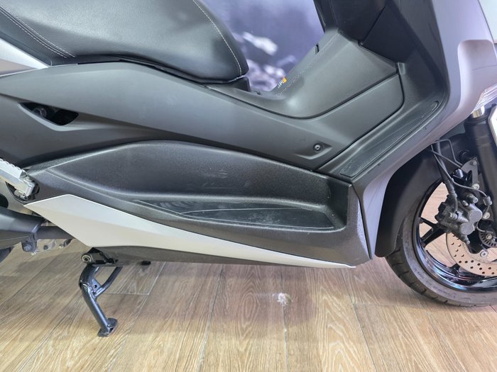 2019 Yamaha XMAX 300 (CZD300A) SILVER