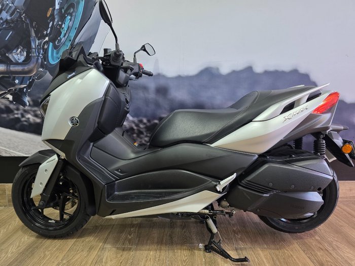 2019 Yamaha XMAX 300 (CZD300A) SILVER