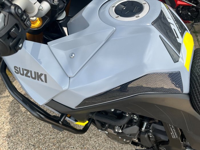 2023 Suzuki V-STROM 800DE GREY