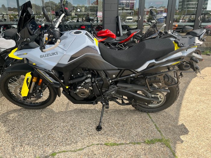 2023 Suzuki V-STROM 800DE GREY