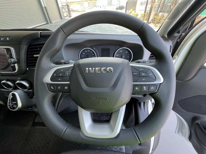 2025 Iveco Daily 70C21V