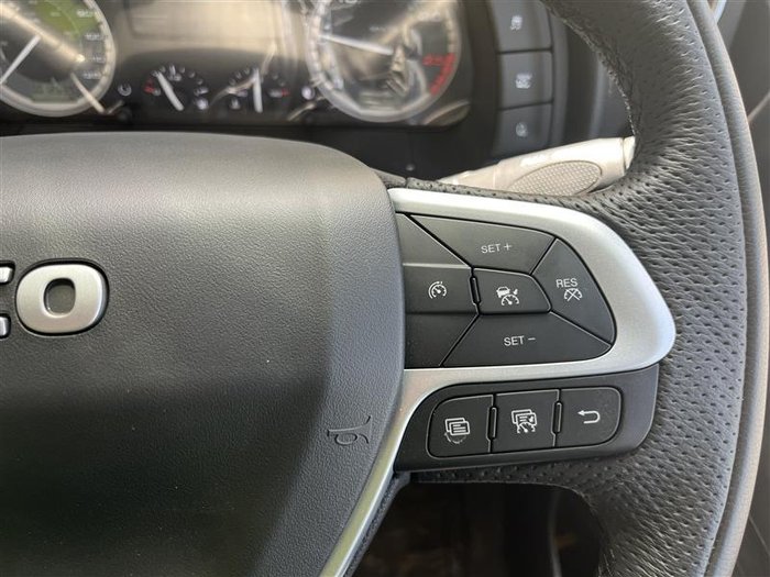 2024 Iveco S-Way AS700