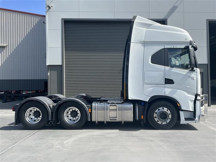 2024 Iveco S-Way AS700