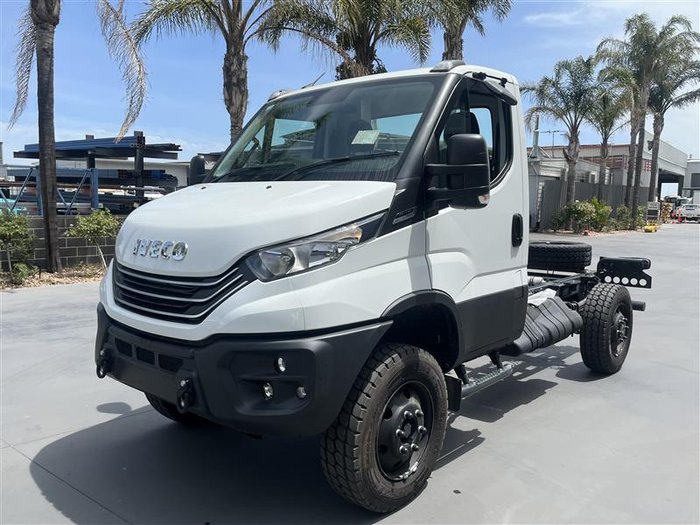 2025 Iveco Daily 70S18