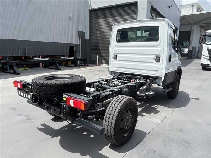 2025 Iveco Daily 70S18