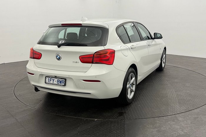 2017 BMW 1 Series 118i Sport Line
