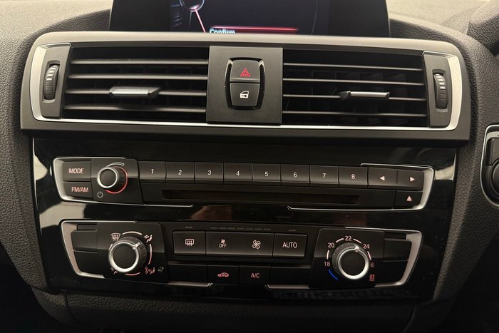 2017 BMW 1 Series 118i Sport Line