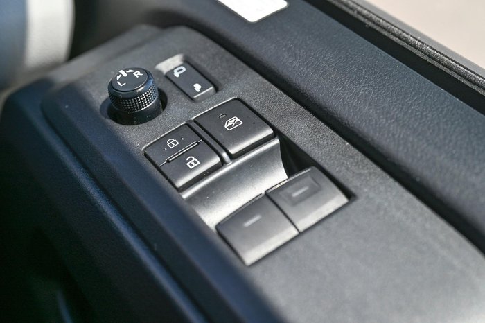 2024 Toyota Hiace GDH300R French Vanilla