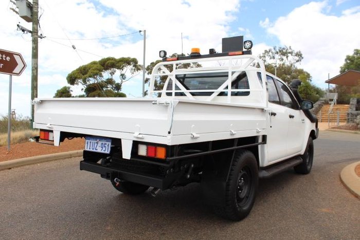 2021 Toyota Hilux SR