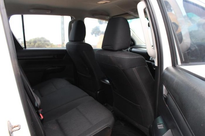 2021 Toyota Hilux SR