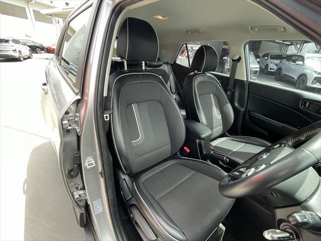 2022 Hyundai Venue Active