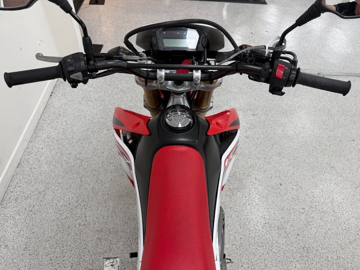 2016 Honda CRF250L Red