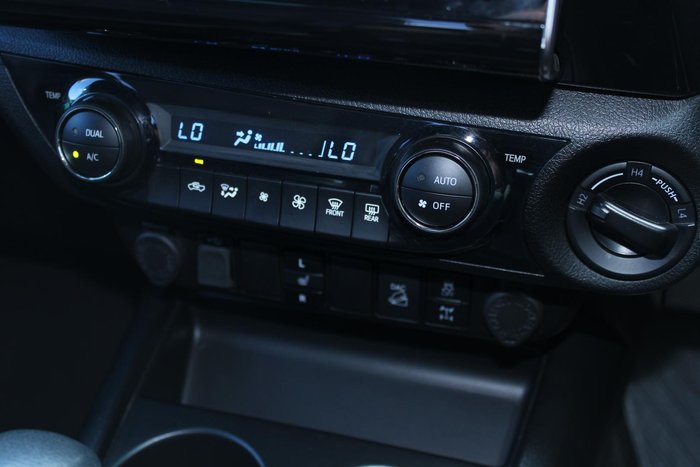 2021 Toyota Hilux Rogue