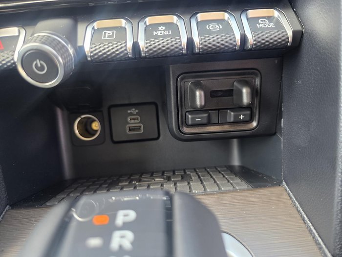 2025 Volkswagen Amarok TDI600 Style