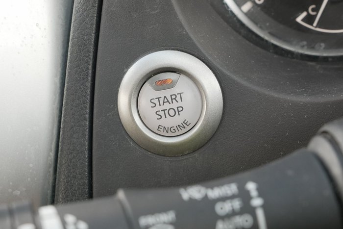 2023 Nissan Navara ST-X