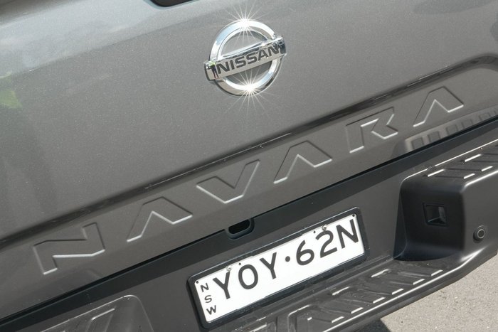 2023 Nissan Navara ST-X