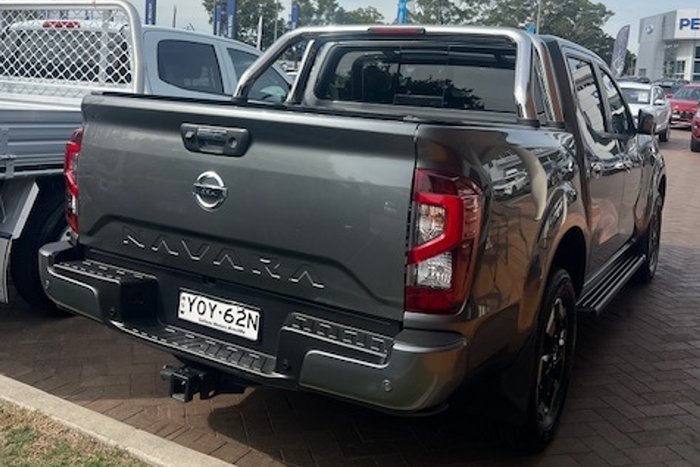2023 Nissan Navara ST-X
