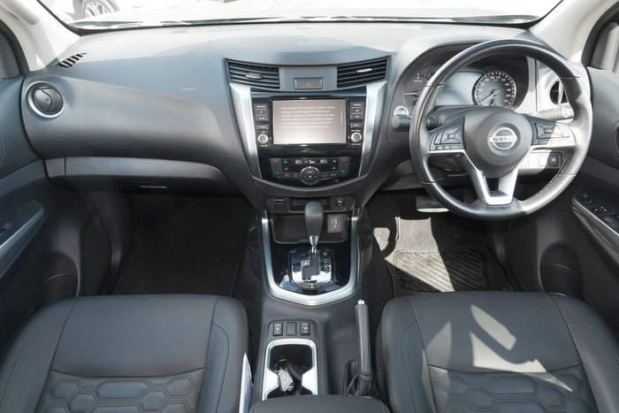 2023 Nissan Navara ST-X