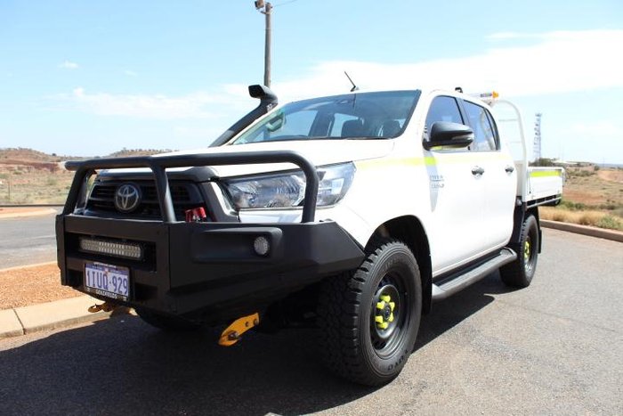 2021 Toyota Hilux SR
