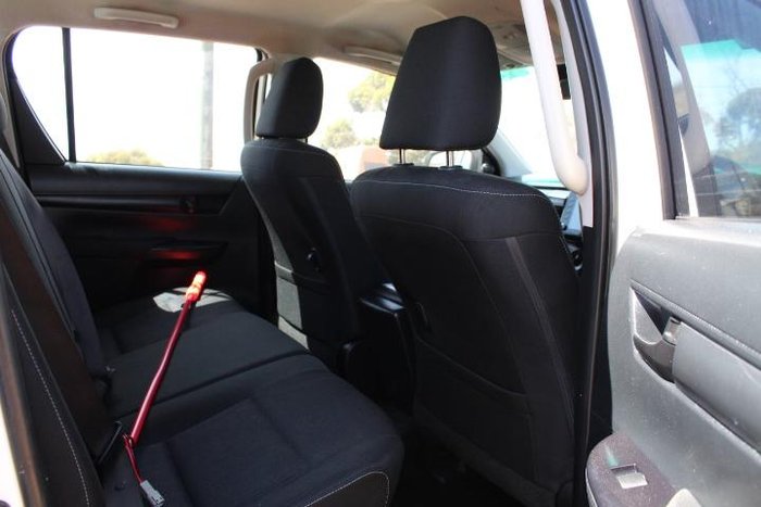 2021 Toyota Hilux SR