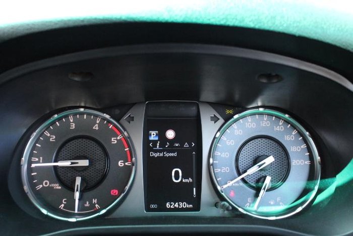 2021 Toyota Hilux SR