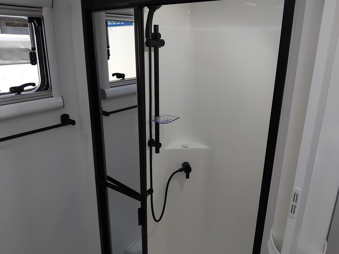 2025 Cadillac RV Hermes Family Double Bunk Van