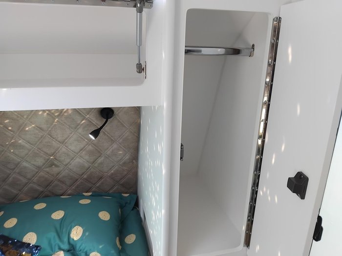 2025 Cadillac RV Hermes Family Double Bunk Van