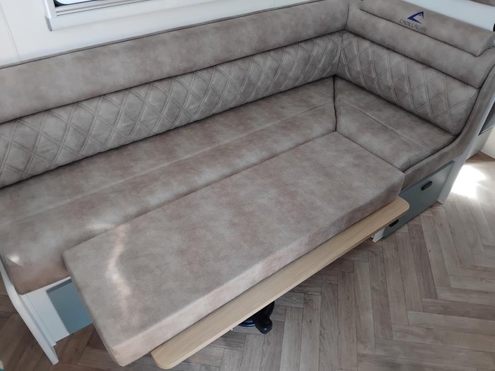 2025 Cadillac RV Hermes Family Double Bunk Van