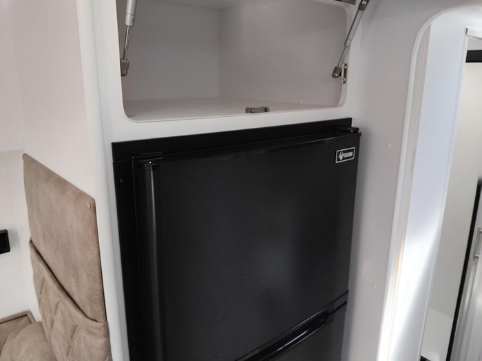 2025 Cadillac RV Hermes Family Double Bunk Van