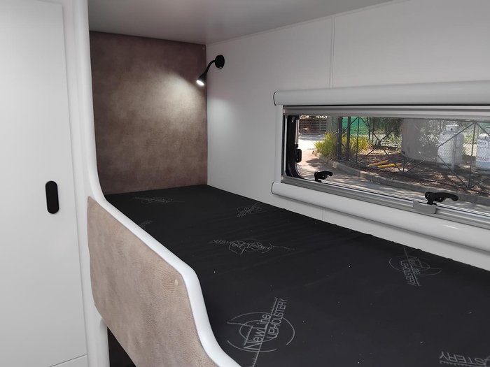 2025 Cadillac RV Hermes Family Double Bunk Van