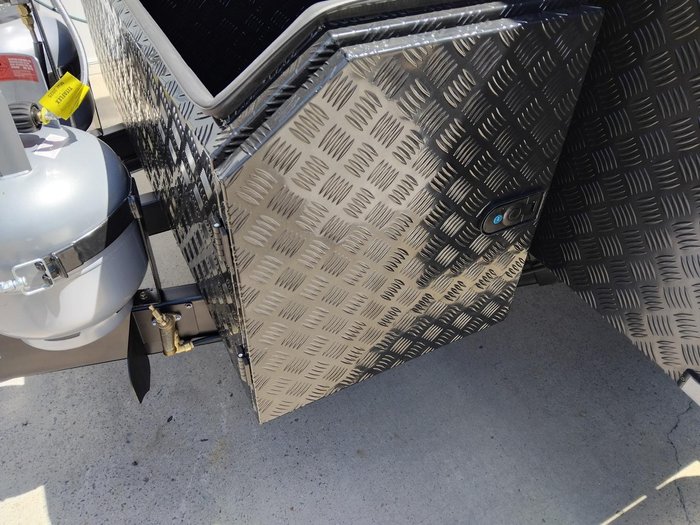 2025 Cadillac RV Hermes Family Double Bunk Van