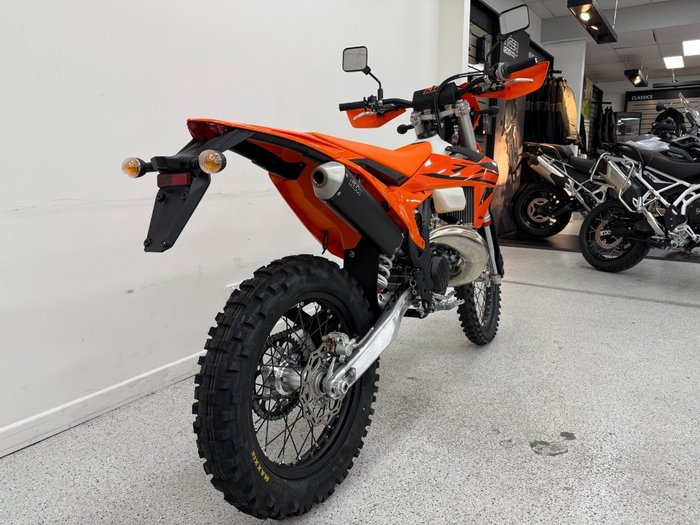 2025 Ktm 250 EXC Orange