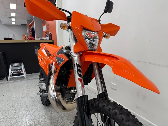 2025 Ktm 250 EXC Orange