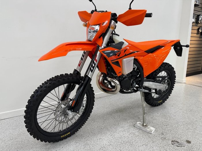 2025 Ktm 250 EXC Orange