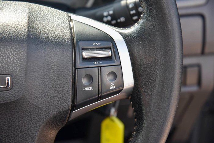 2019 Isuzu D-MAX LS-M