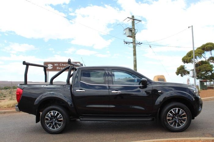 2020 Nissan Navara ST